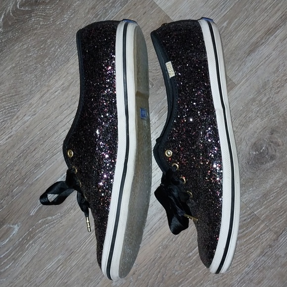 ✨️ Kate Spade glitter sneakers ✨️ - Picture 2 of 3